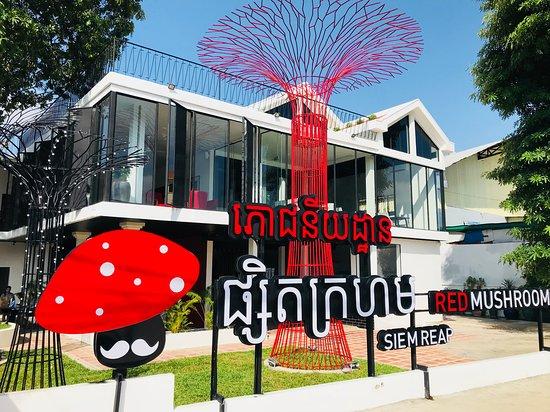 Red Mushroom Siem Reap